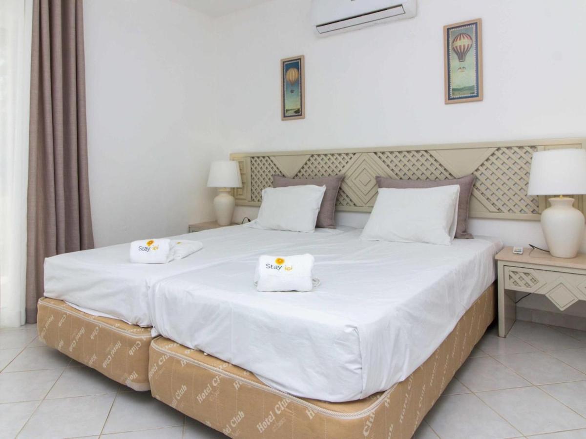 Estima Golf House Apartment - Luxurious & 6 Pools & Golf & Tennis البوفيرا المظهر الخارجي الصورة
